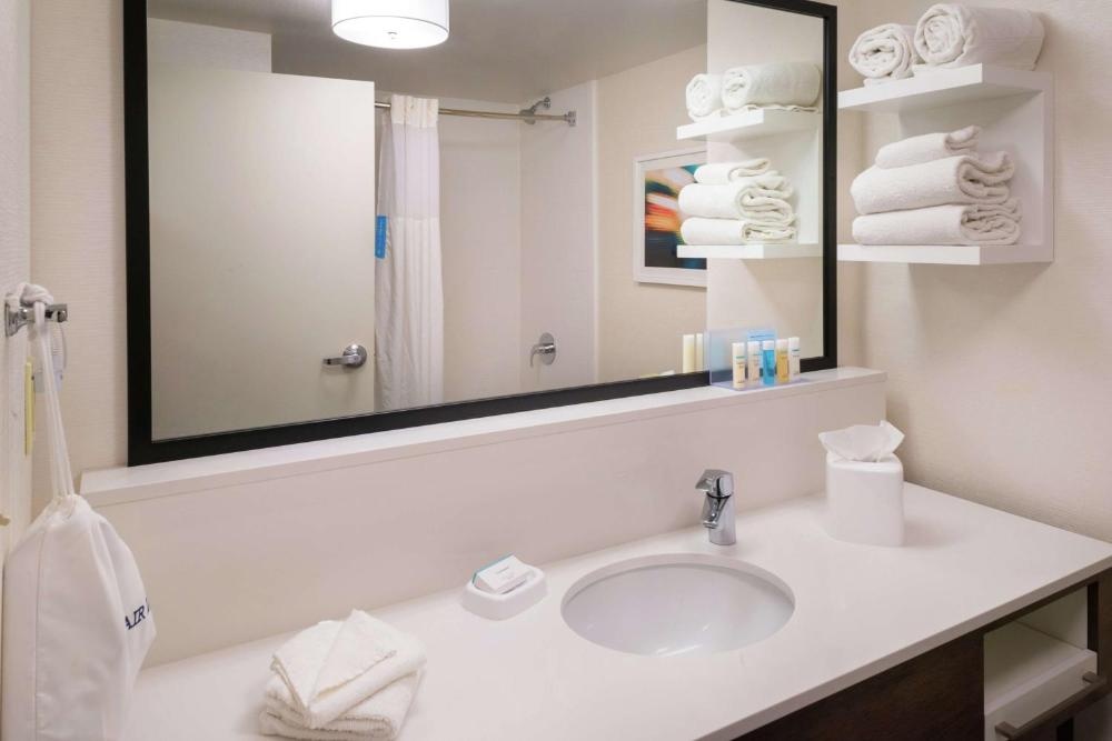 Hampton Inn & Suites Carson City